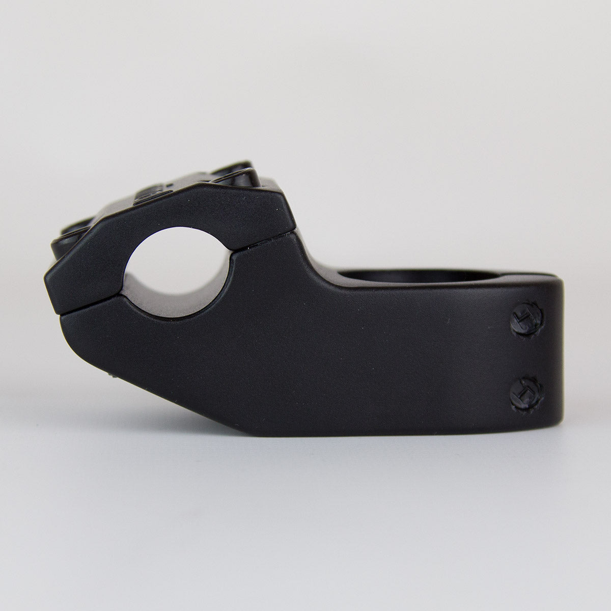 Animal highline stem clearance